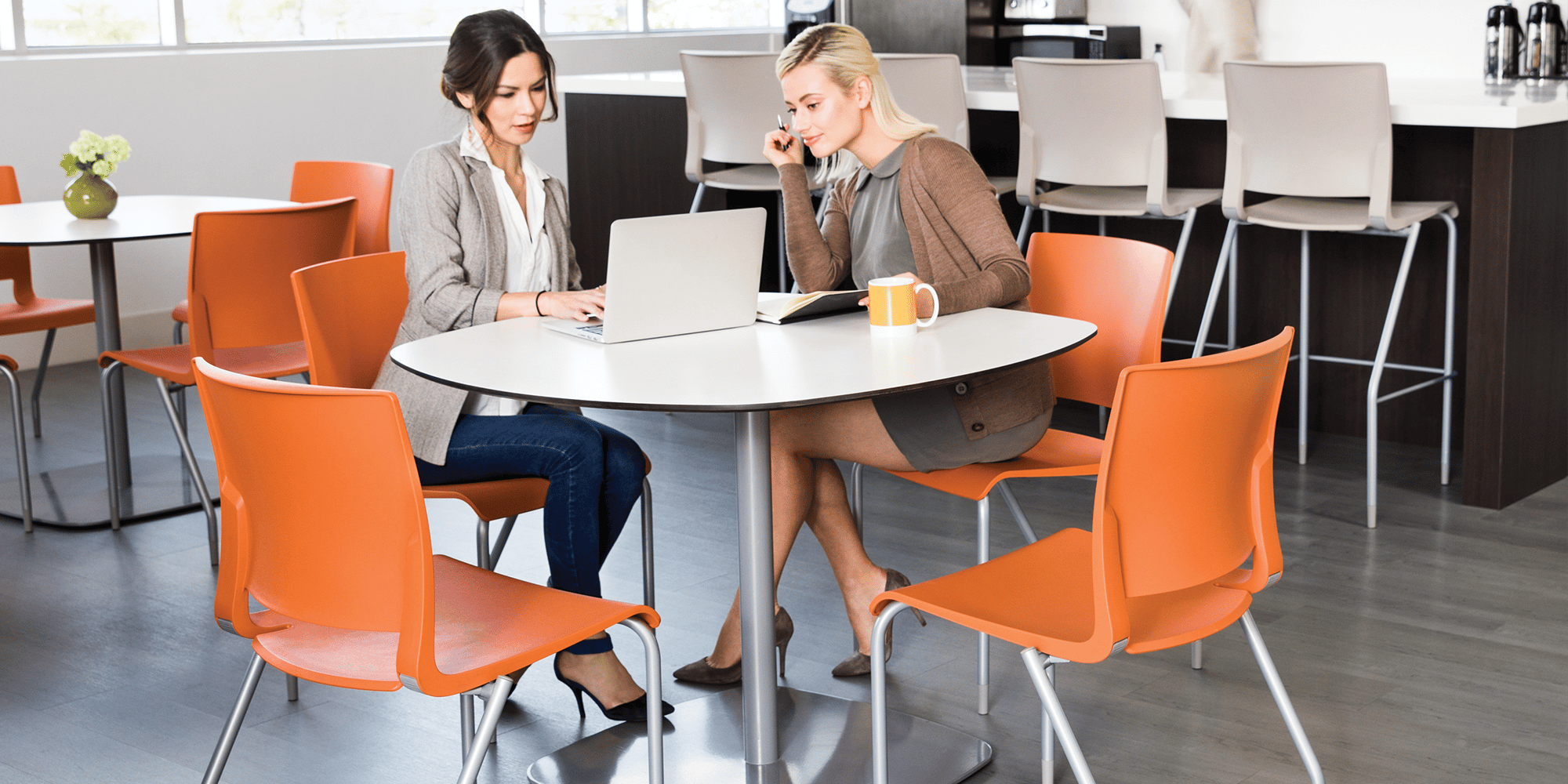 SitOnIt Seating Available For Your Open Breakroom. Learn about our chair demo program today. 